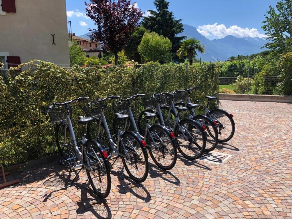Albola Suite Holiday Apartments Riva del Garda Kültér fotó