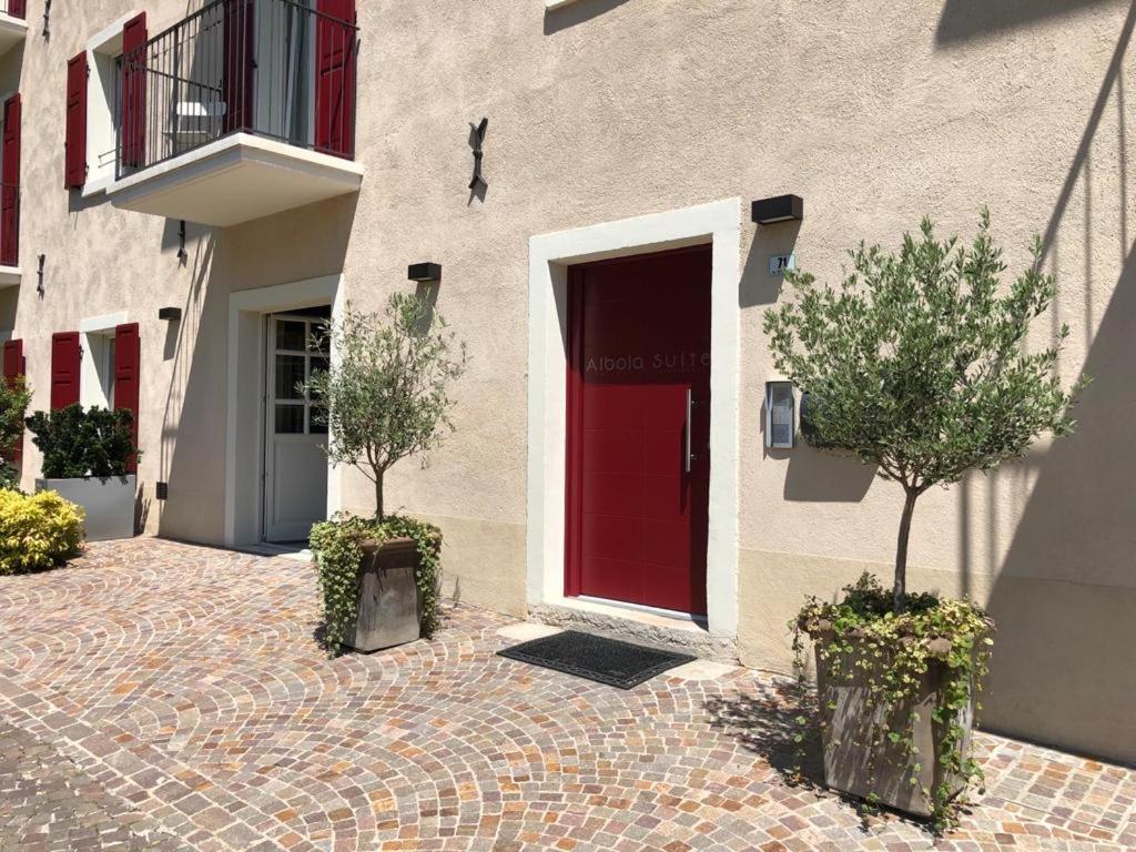 Albola Suite Holiday Apartments Riva del Garda Kültér fotó
