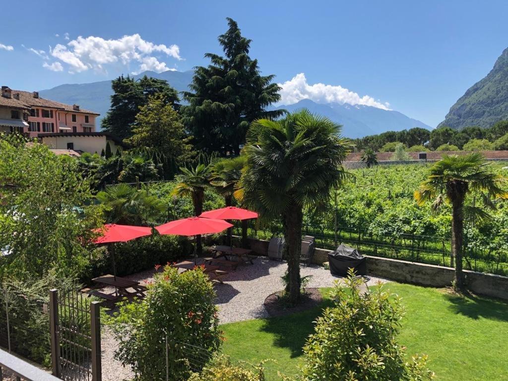 Albola Suite Holiday Apartments Riva del Garda Kültér fotó