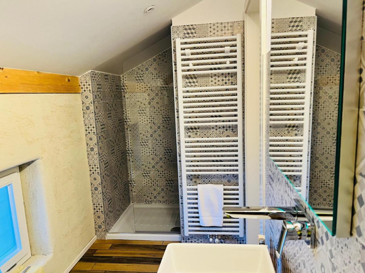 Albola Suite Holiday Apartments Riva del Garda Kültér fotó