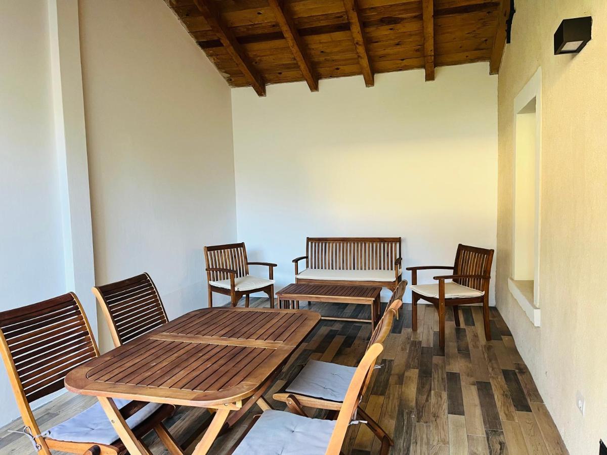 Albola Suite Holiday Apartments Riva del Garda Kültér fotó