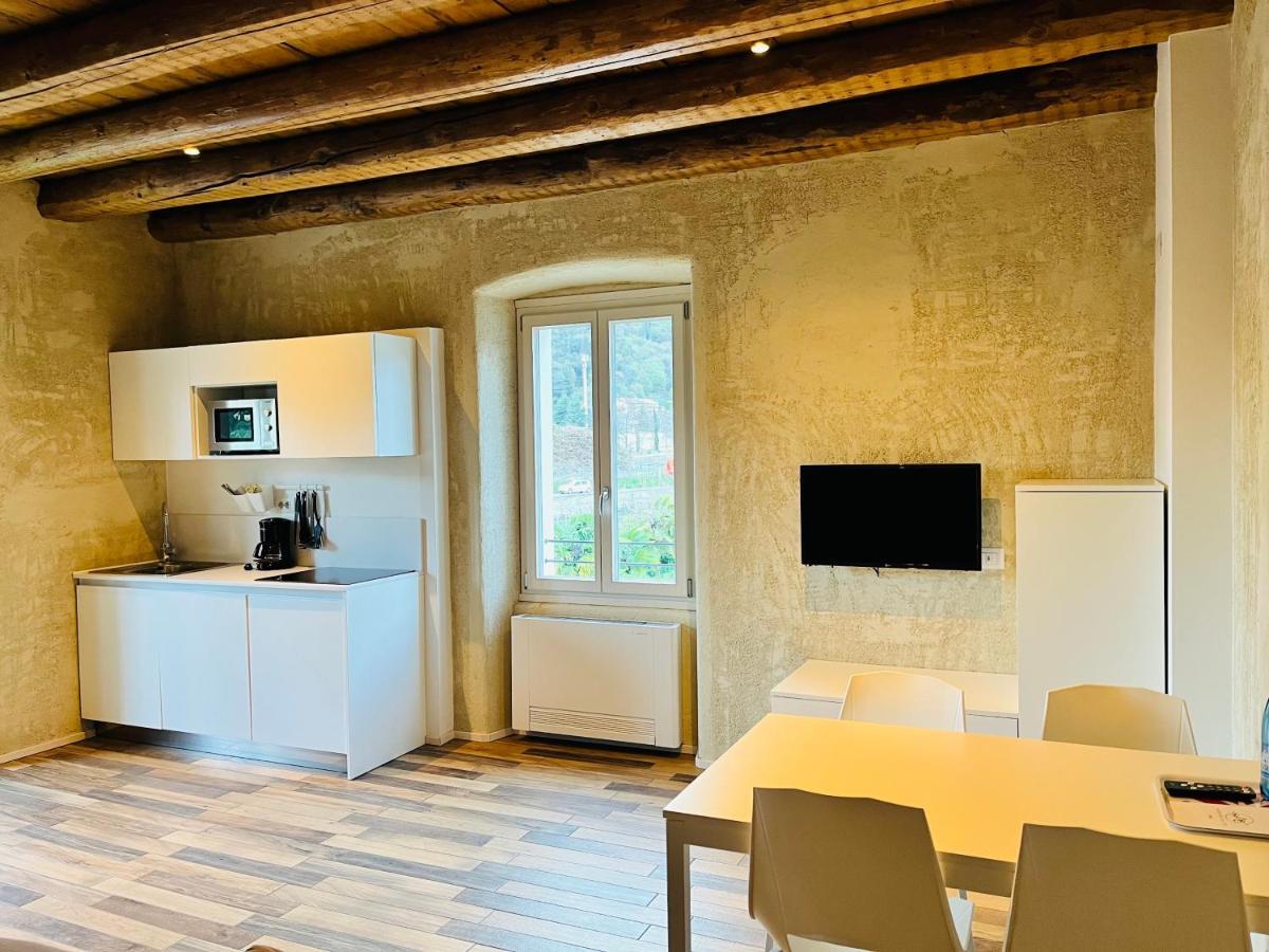 Albola Suite Holiday Apartments Riva del Garda Kültér fotó