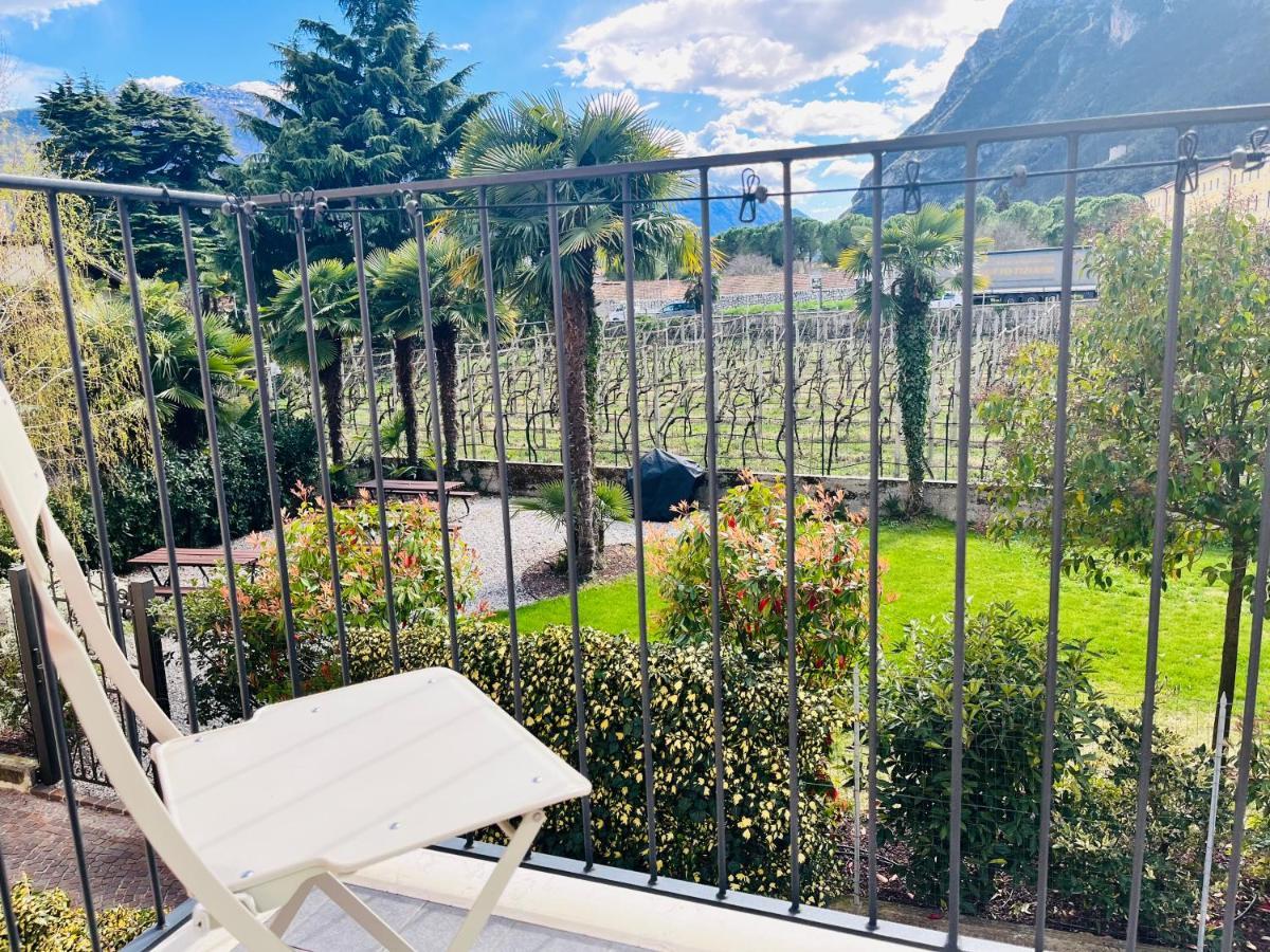 Albola Suite Holiday Apartments Riva del Garda Kültér fotó