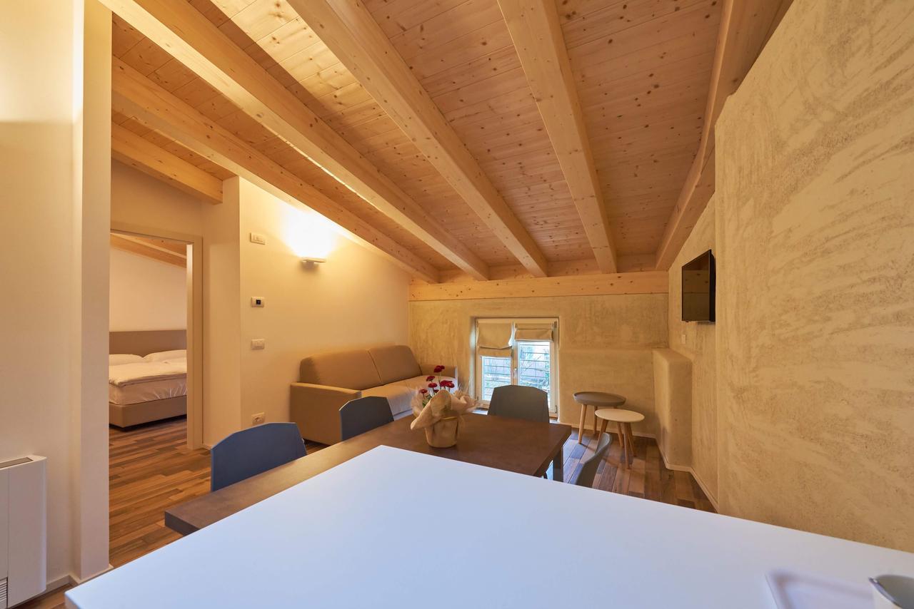 Albola Suite Holiday Apartments Riva del Garda Kültér fotó