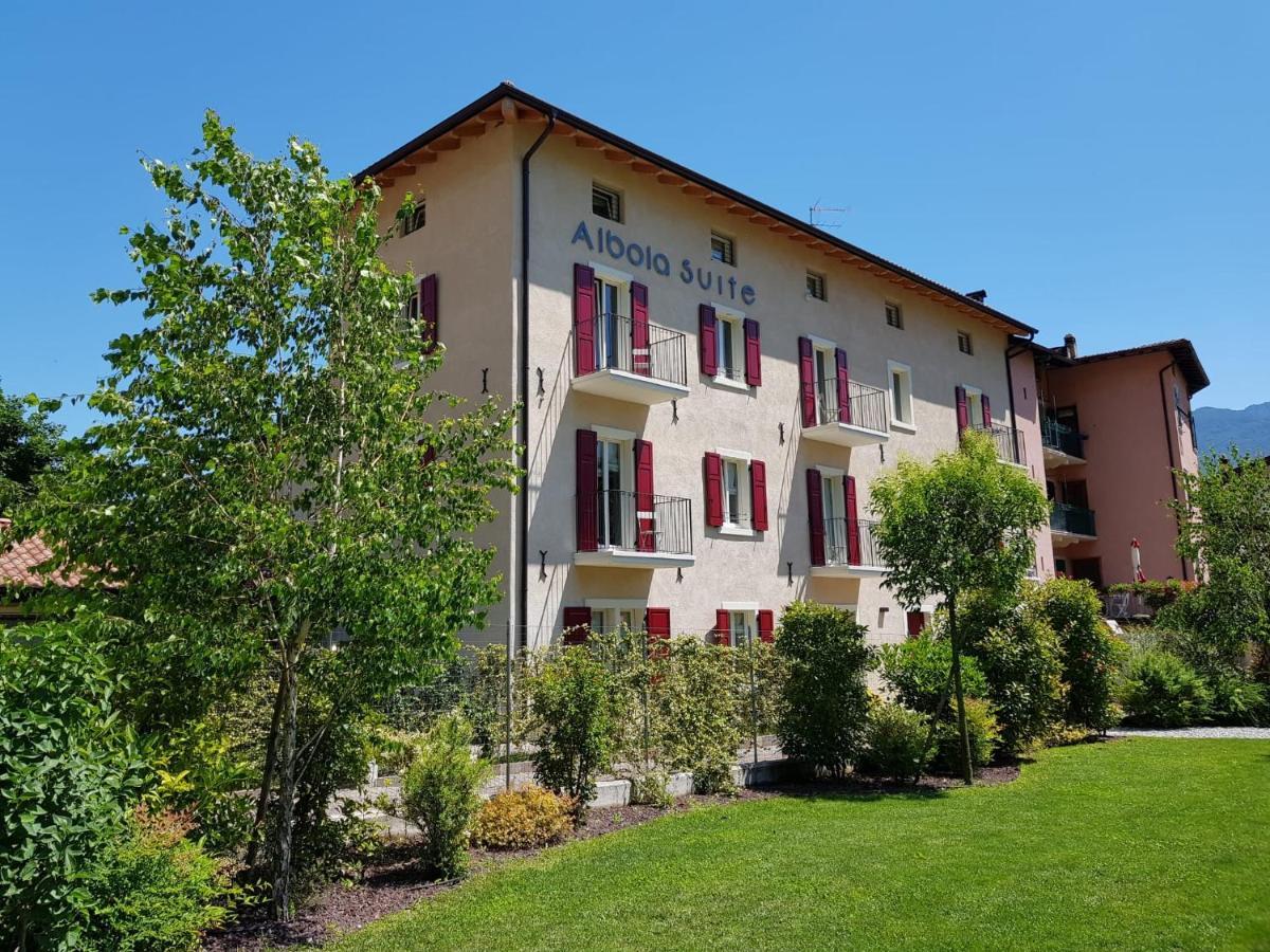 Albola Suite Holiday Apartments Riva del Garda Kültér fotó